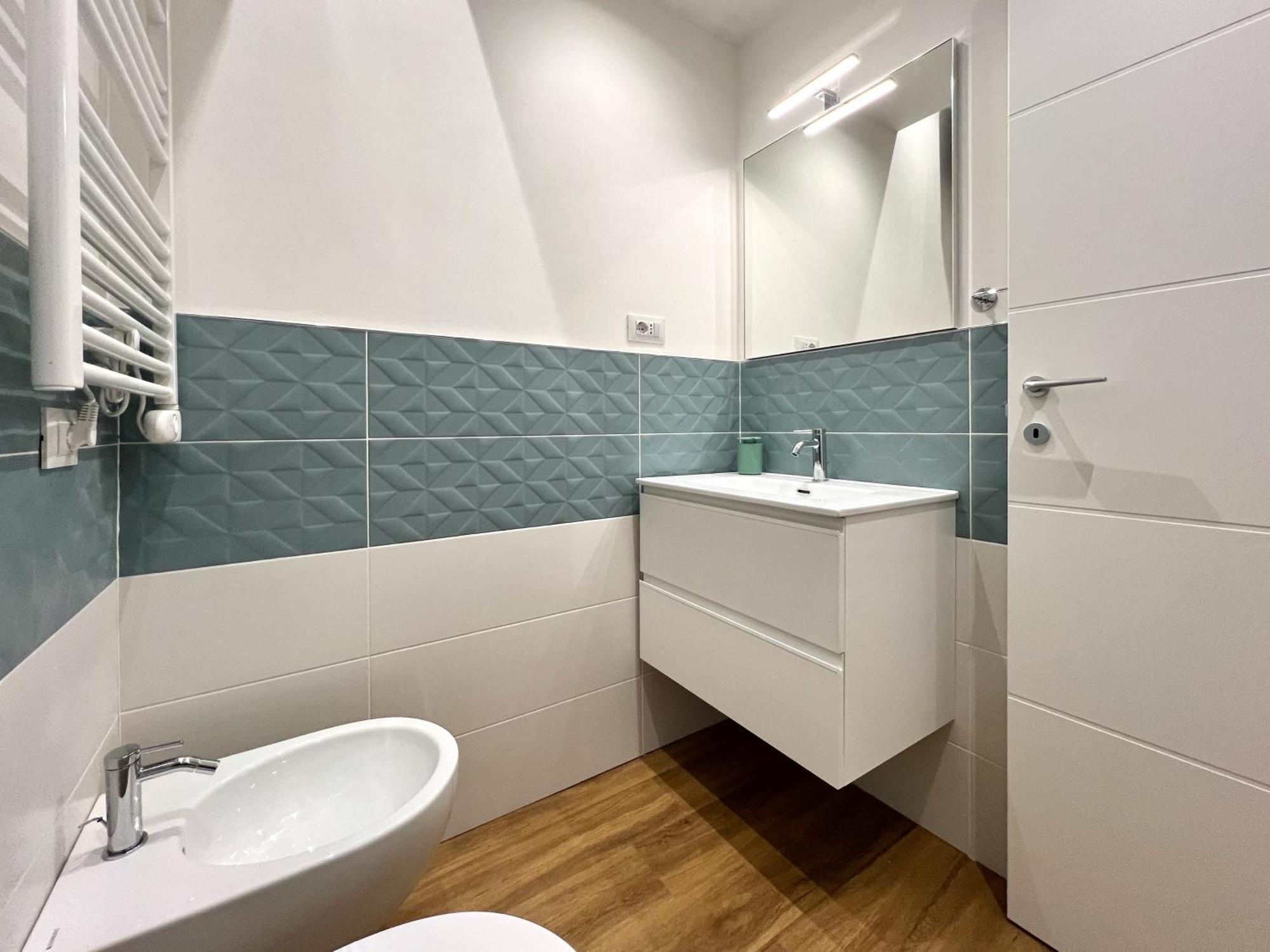 - Airport 8 Min - Ac - Smart Tv Apartamento Génova